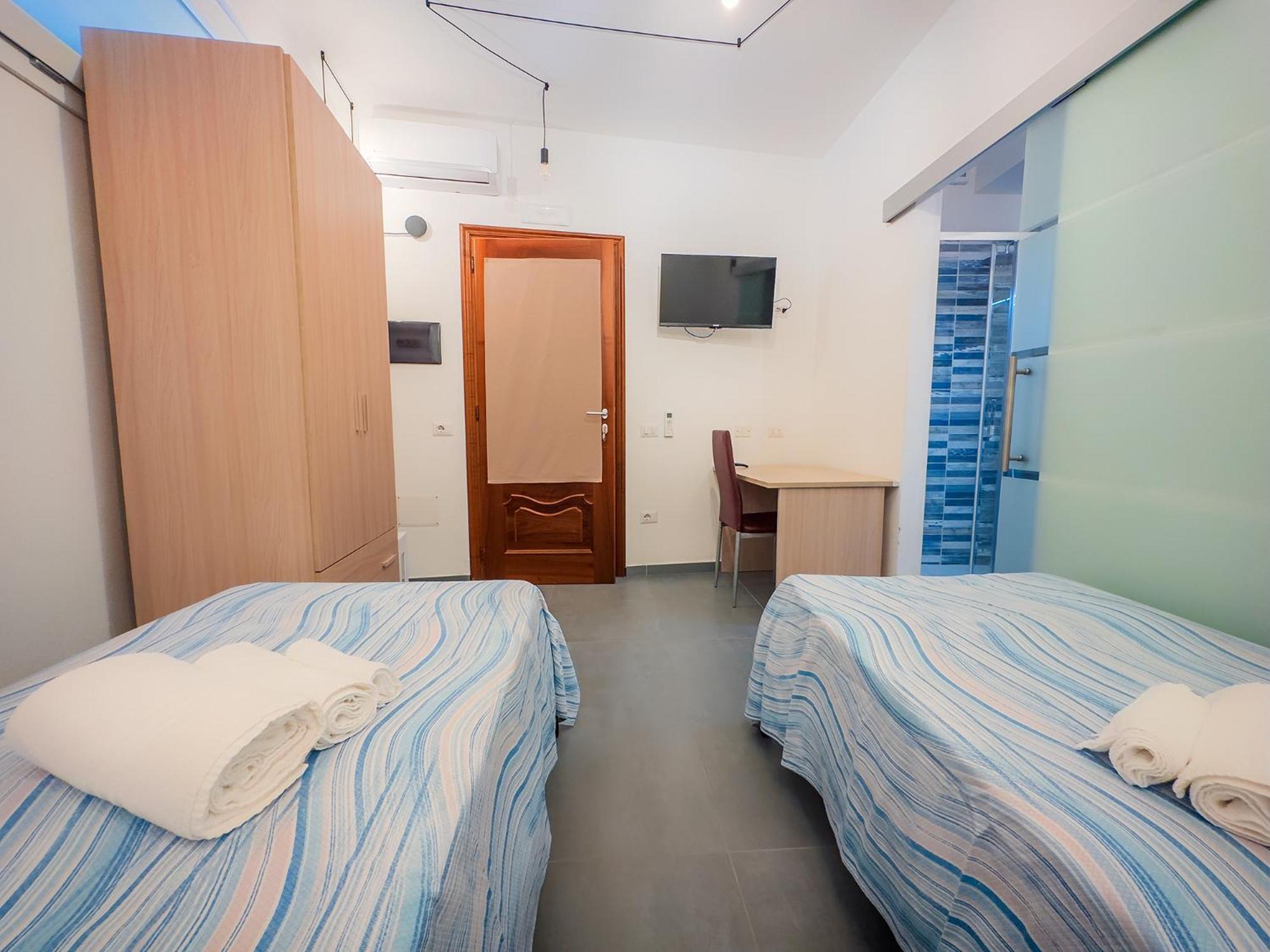 Sardiniarooms Tortoli Old Town Номер фото