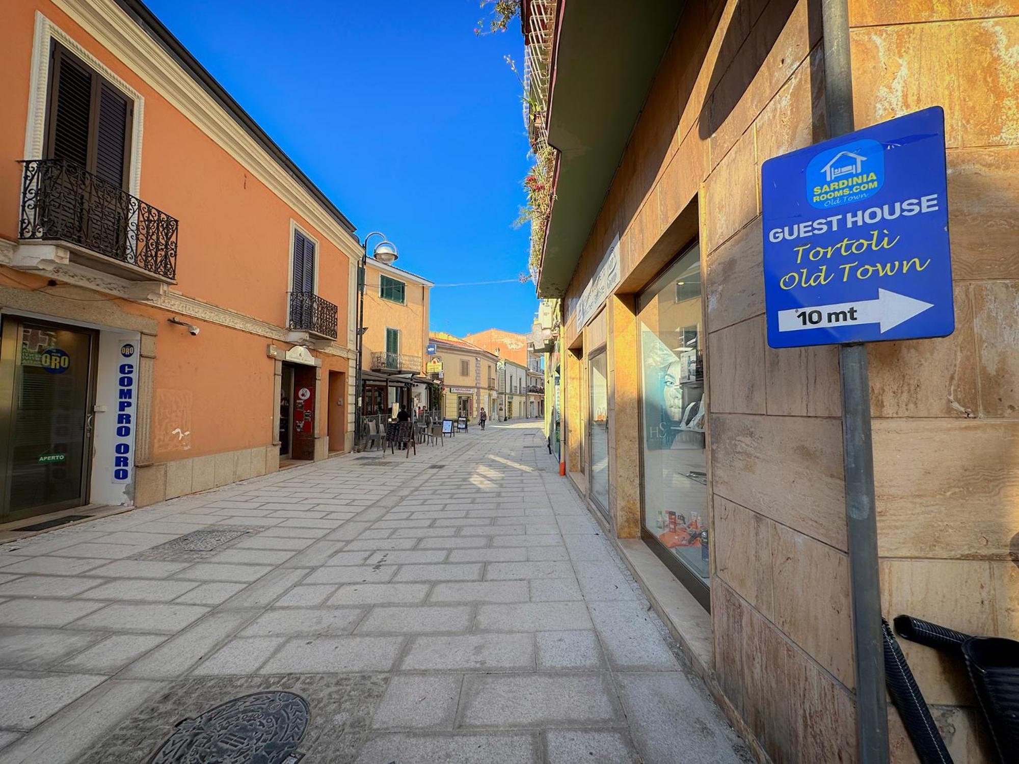 Sardiniarooms Tortoli Old Town Экстерьер фото